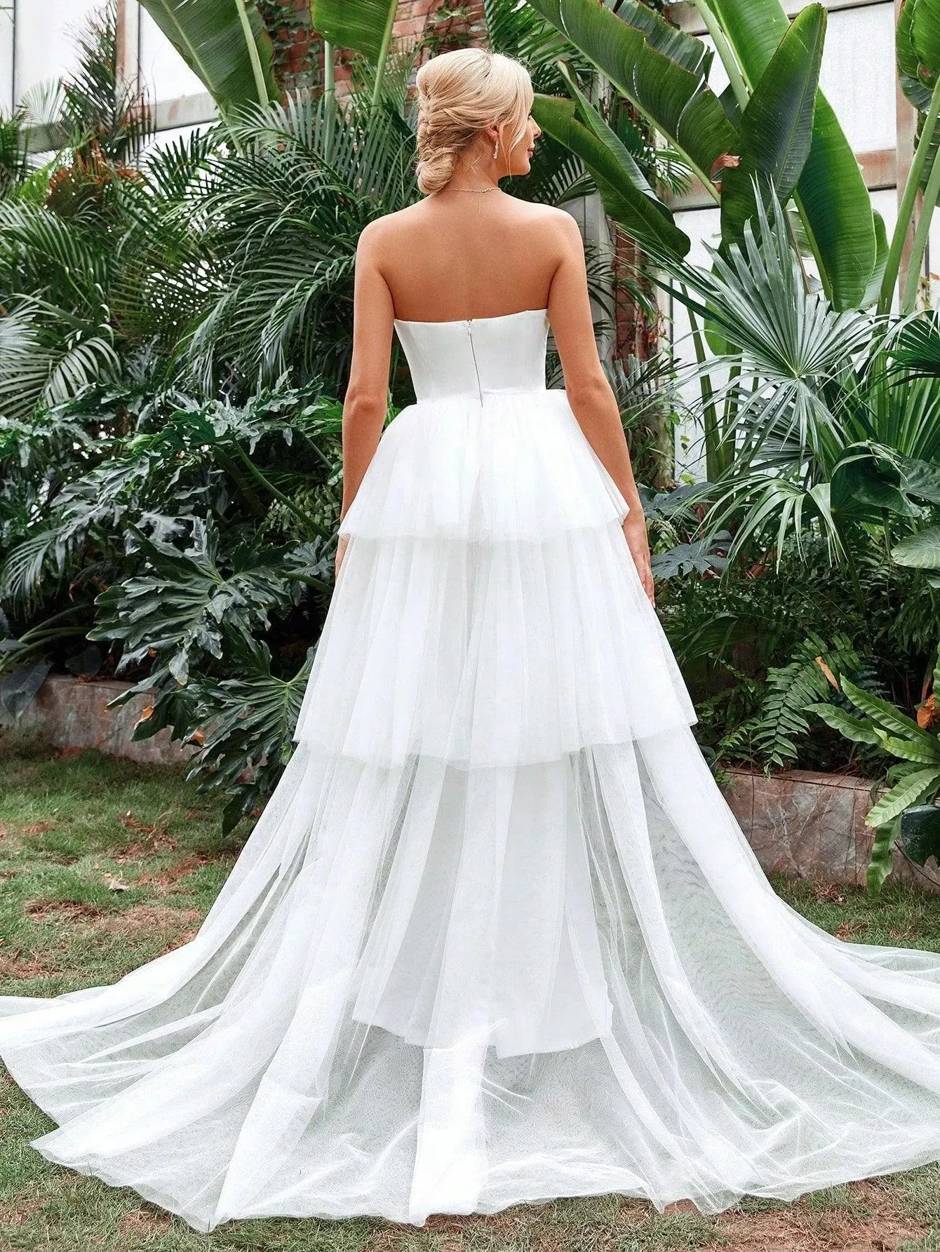 Mesh Overlay Mermaid Hem Tube Wedding Dresses